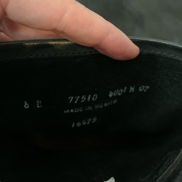 Frye Antiqued Black Veronica Shortie 8B - Picture 4 of 5